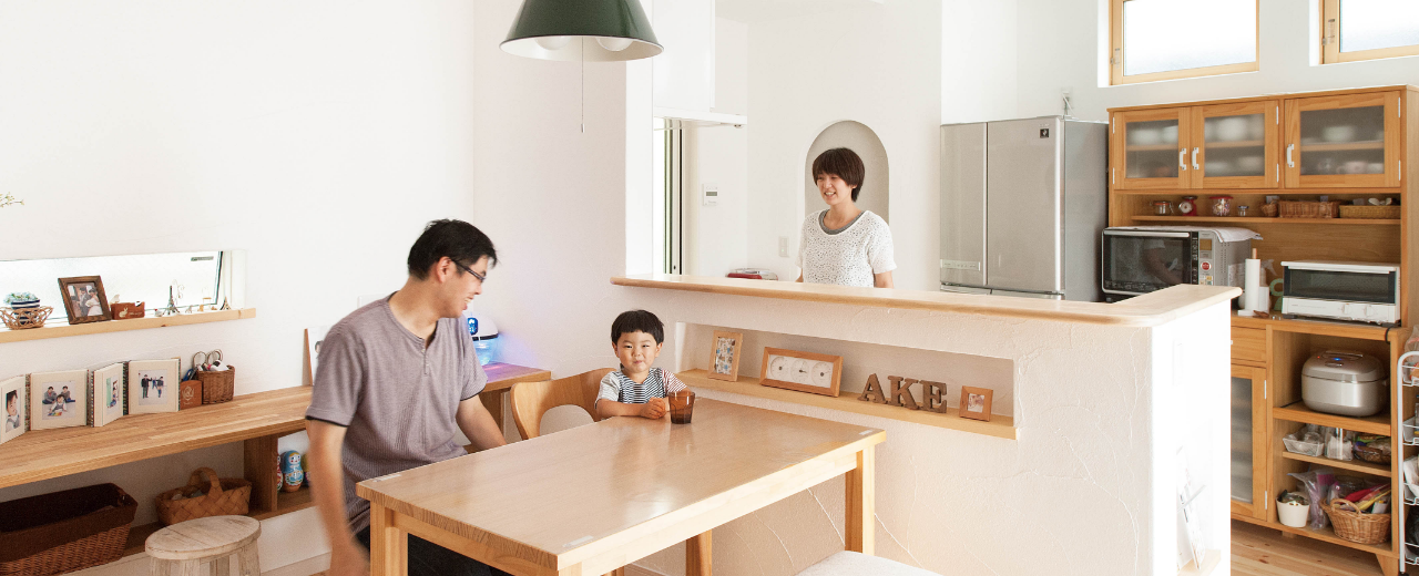 親子　団欒風景　写真