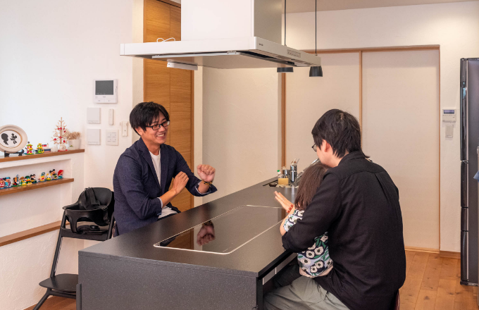 エッグ住まいる　打ち合わせ　写真