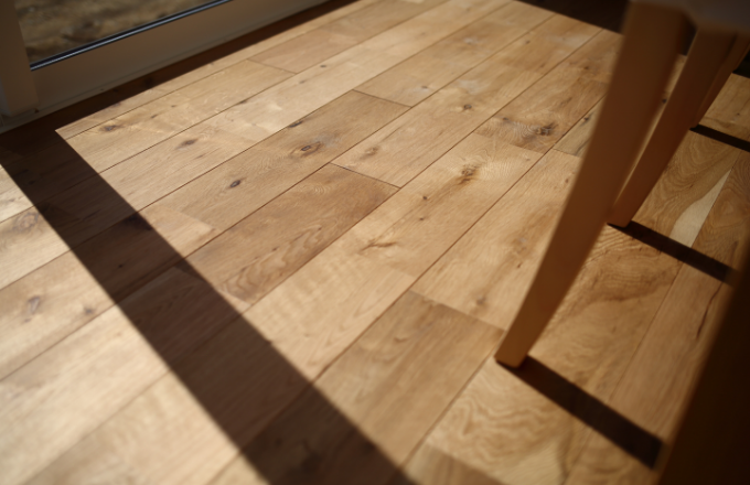 無垢床　陽の光　写真