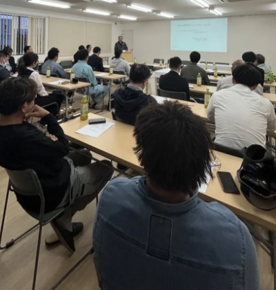 業者会（egg住まいる会）　会合　写真