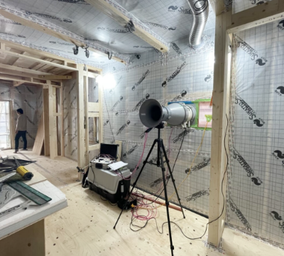 気密測定機器　現場　写真