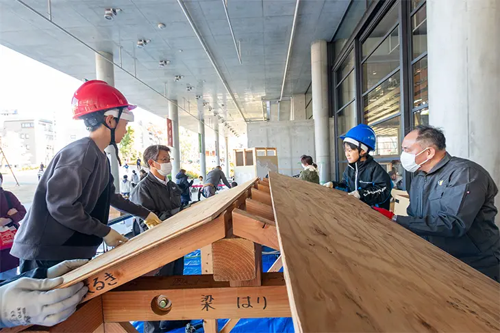 コテとハンマーで「できた！」に会う日、こども工務店 アイキャッチ