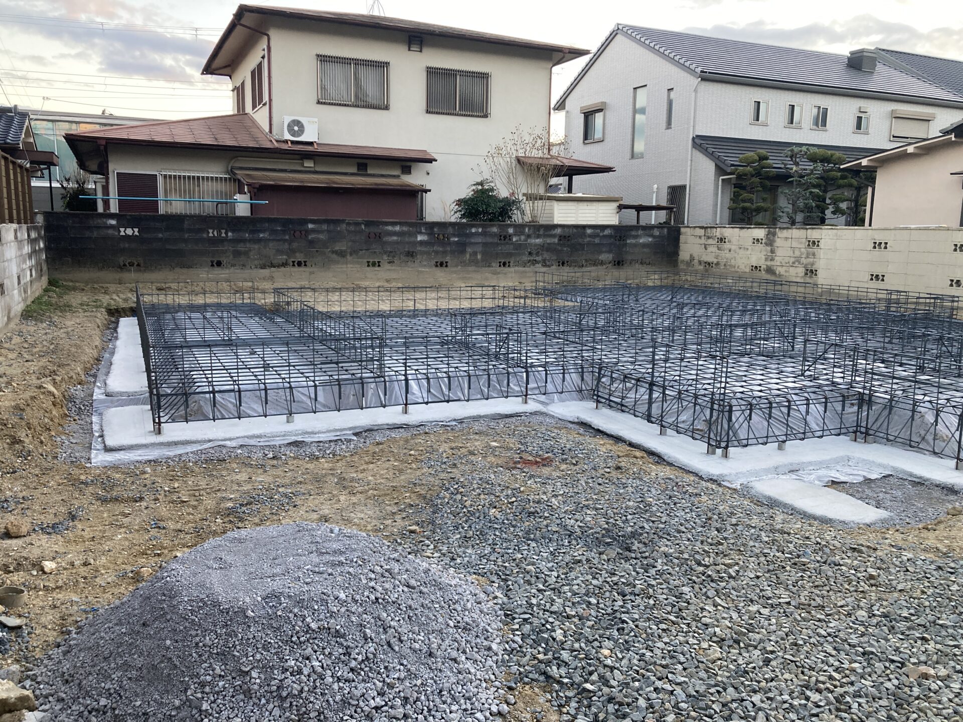 【基礎工事着工】茨木市大池の新築注文住宅｜自然素材にこだわるエッグ住まいる工房 アイキャッチ