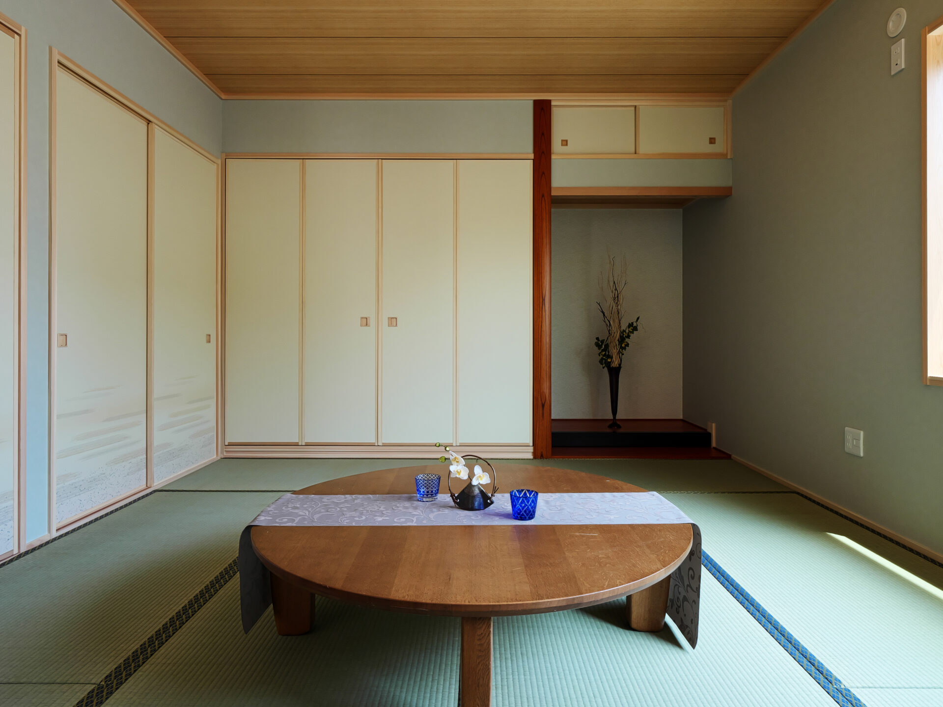 摂津市の注文住宅｜美しい和室とピアノ教室の防音室を備えた和風平屋｜落ち着きある佇まいの住まい アイキャッチ