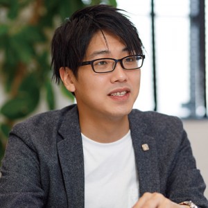 代表取締役社長　竹澤 貫
